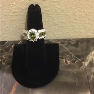 Fashion ring